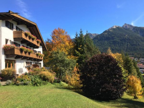 Landhaus Frenes Apartments, Seefeld In Tirol